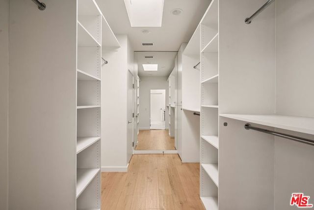 753 N Orange Drive, Los Angeles, CA 90038