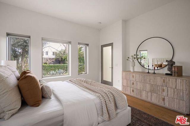 753 N Orange Drive, Los Angeles, CA 90038