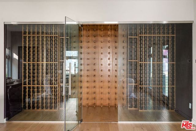 753 N Orange Drive, Los Angeles, CA 90038