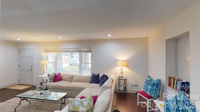 1329 Mockingbird Lane, Charlotte, NC 28209