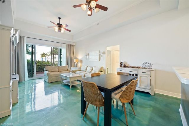 2743 1st ST # 304, Fort Myers, FL 33916