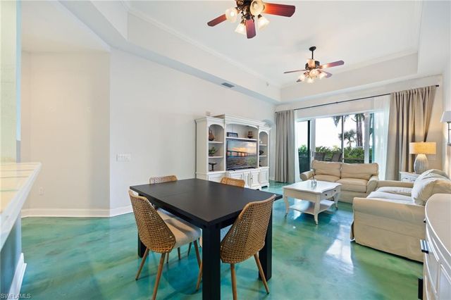 2743 1st ST # 304, Fort Myers, FL 33916