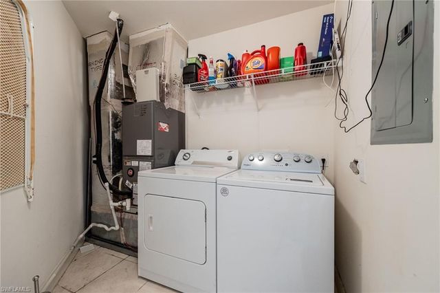 2743 1st ST # 304, Fort Myers, FL 33916