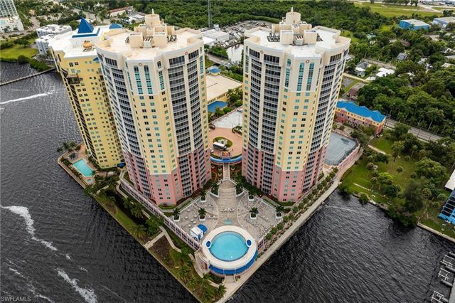 2743 1st ST # 304, Fort Myers, FL 33916