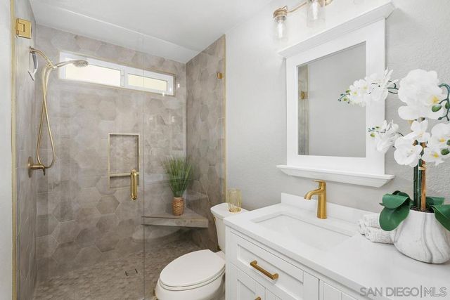 43057 Corte Cabrera, Temecula, CA 92592