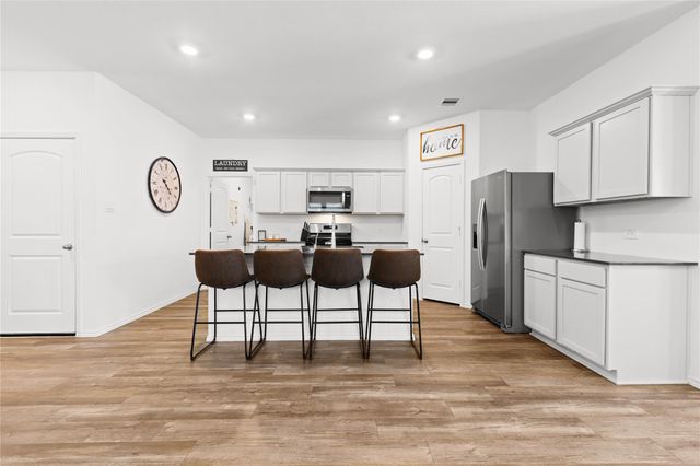 12861 Sunshine Park Drive S, Willis, TX 77318