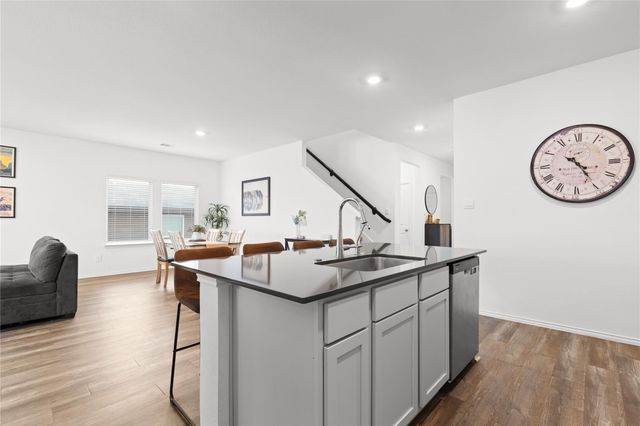 12861 Sunshine Park Drive S, Willis, TX 77318