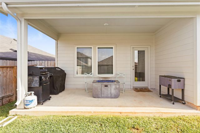 12861 Sunshine Park Drive S, Willis, TX 77318