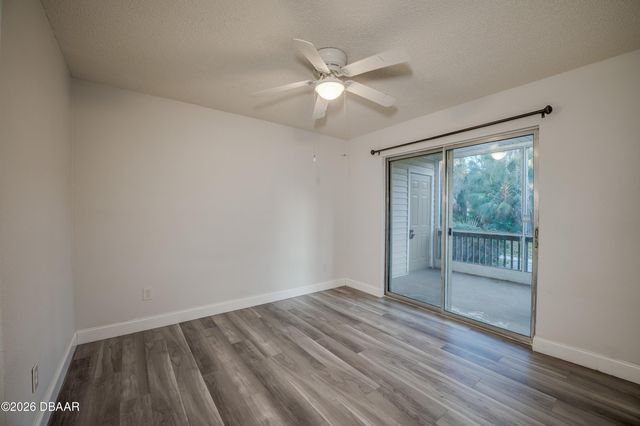 1600 Big Tree Rd Unit I3, South Daytona, FL 32119