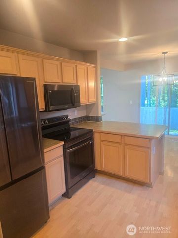 22463 SE 244th Street, Maple Valley, WA 98038