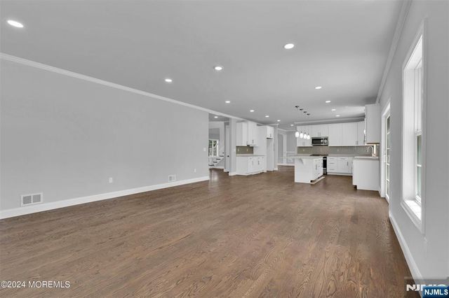 160 Freneau Avenue, Matawan, NJ 07747