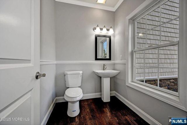 160 Freneau Avenue, Matawan, NJ 07747