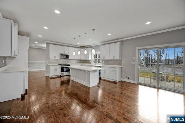 160 Freneau Avenue, Matawan, NJ 07747