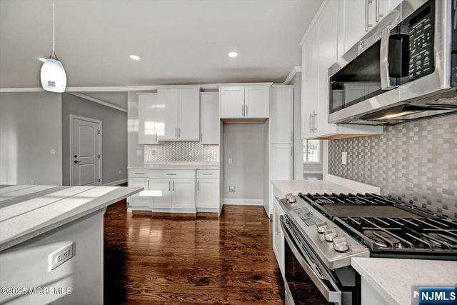 160 Freneau Avenue, Matawan, NJ 07747