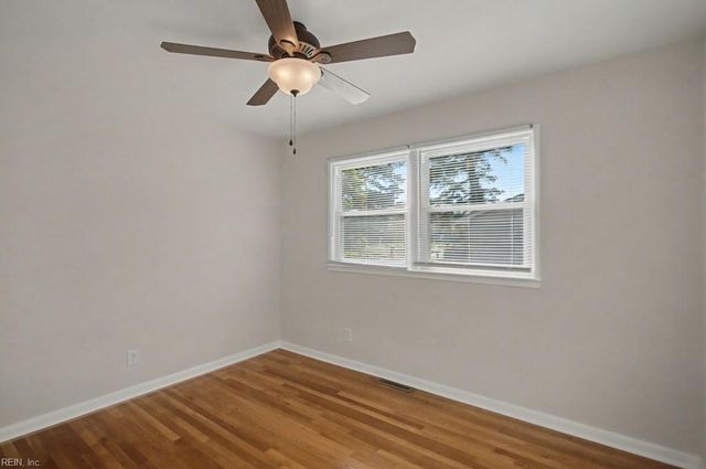 2 Ross CT, Portsmouth, VA 23701