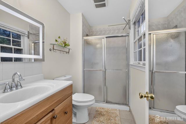 2 Dennison Place, Plainsboro, NJ 08536