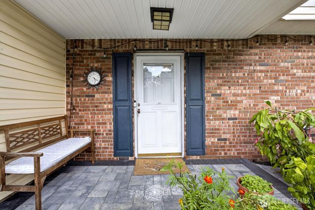 2 Dennison Place, Plainsboro, NJ 08536