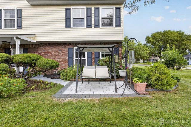 2 Dennison Place, Plainsboro, NJ 08536