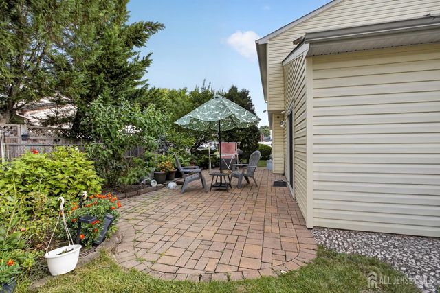 2 Dennison Place, Plainsboro, NJ 08536