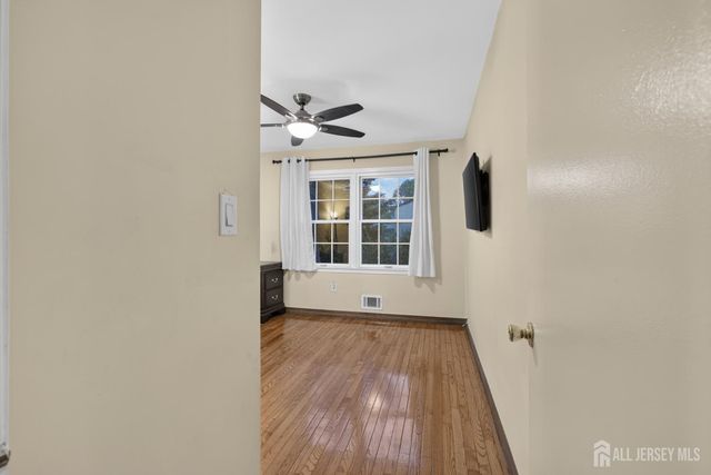2 Dennison Place, Plainsboro, NJ 08536