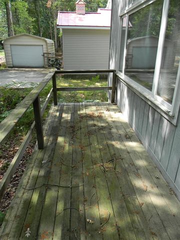 6383 S Lakeshore Drive, Pentwater, MI 49449
