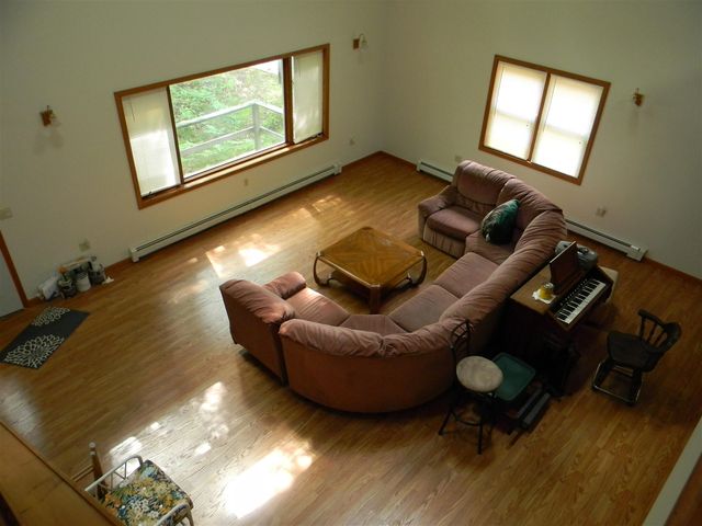 6383 S Lakeshore Drive, Pentwater, MI 49449