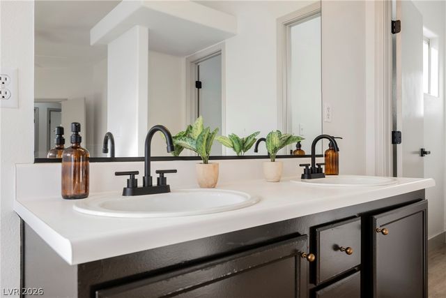 3720 Hedge Grove Drive, North Las Vegas, NV 89032