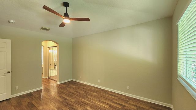 2124 Oakmont Drive, Riviera Beach, FL 33404
