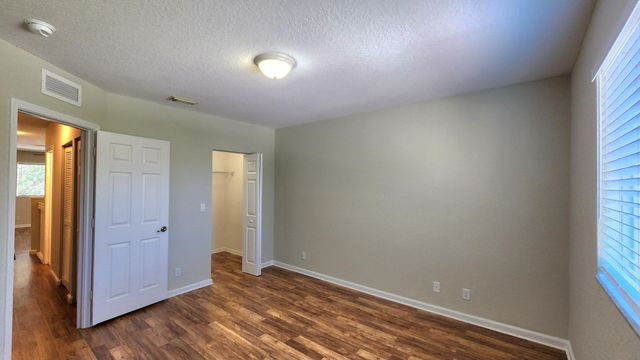 2124 Oakmont Drive, Riviera Beach, FL 33404