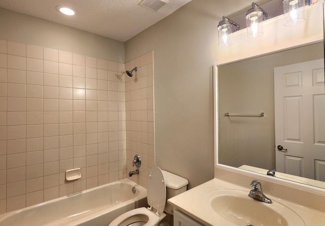2124 Oakmont Drive, Riviera Beach, FL 33404