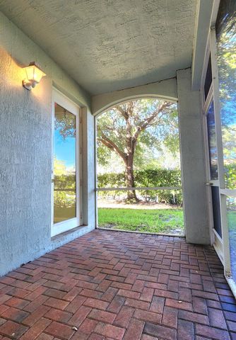 2124 Oakmont Drive, Riviera Beach, FL 33404