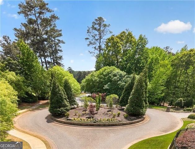 4915 Kettle River Point, Suwanee, GA 30024