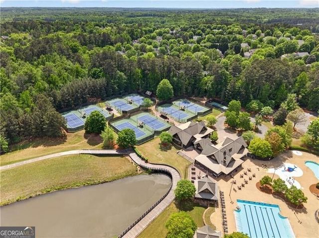 4915 Kettle River Point, Suwanee, GA 30024