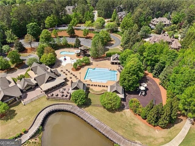 4915 Kettle River Point, Suwanee, GA 30024