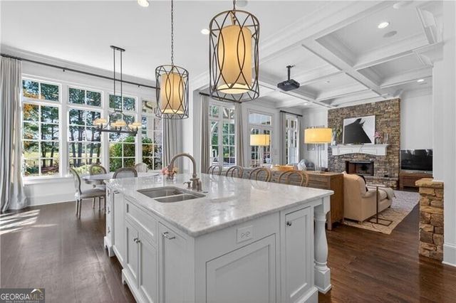 4915 Kettle River Point, Suwanee, GA 30024
