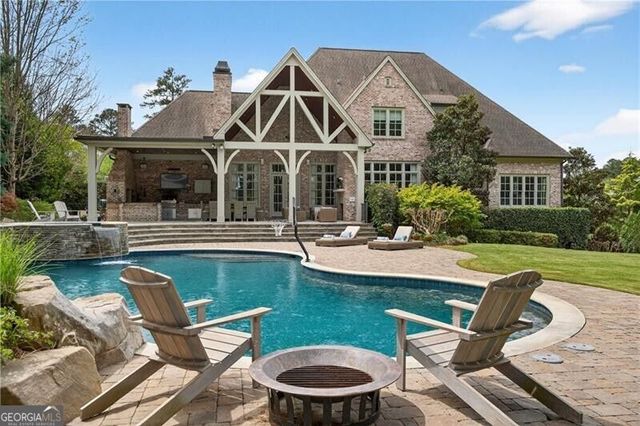 4915 Kettle River Point, Suwanee, GA 30024