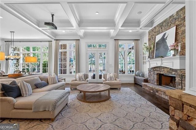 4915 Kettle River Point, Suwanee, GA 30024