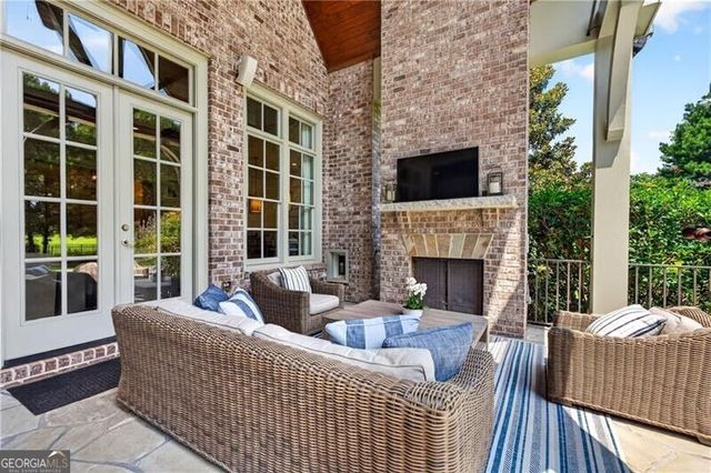 4915 Kettle River Point, Suwanee, GA 30024