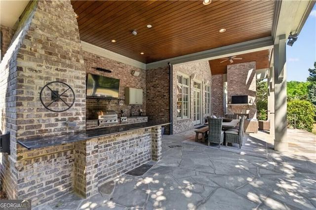 4915 Kettle River Point, Suwanee, GA 30024