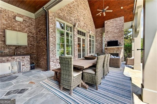 4915 Kettle River Point, Suwanee, GA 30024