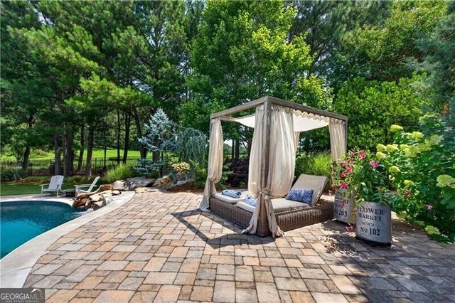 4915 Kettle River Point, Suwanee, GA 30024