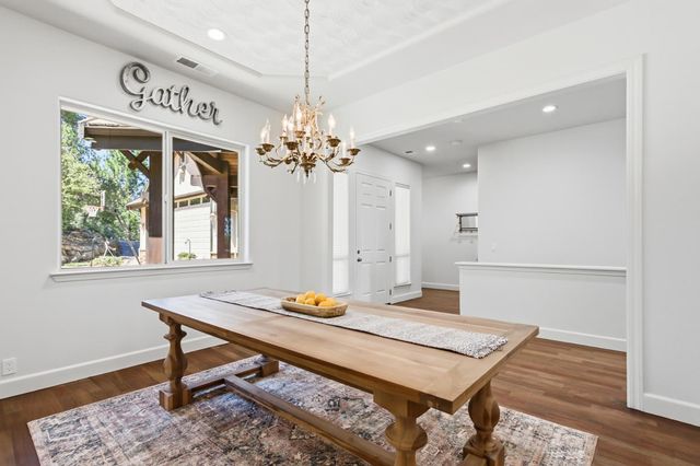 1119 Holly Leaf Ln, Meadow Vista, CA 95722