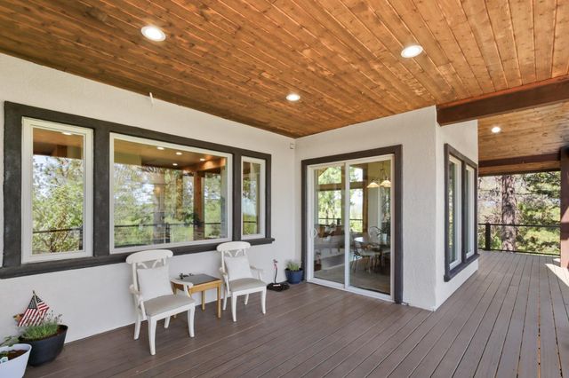 1119 Holly Leaf Ln, Meadow Vista, CA 95722