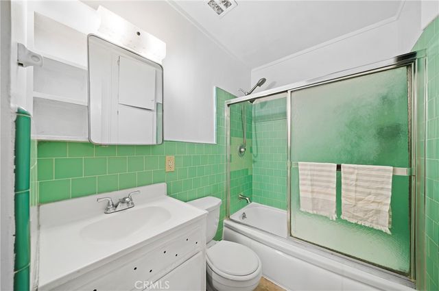 216 E Riggin Street, Monterey Park, CA 91755