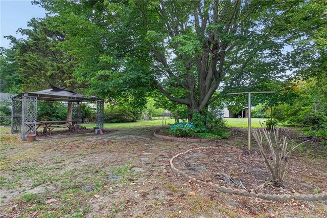 701 Forrest DR, Newport News, VA 23601