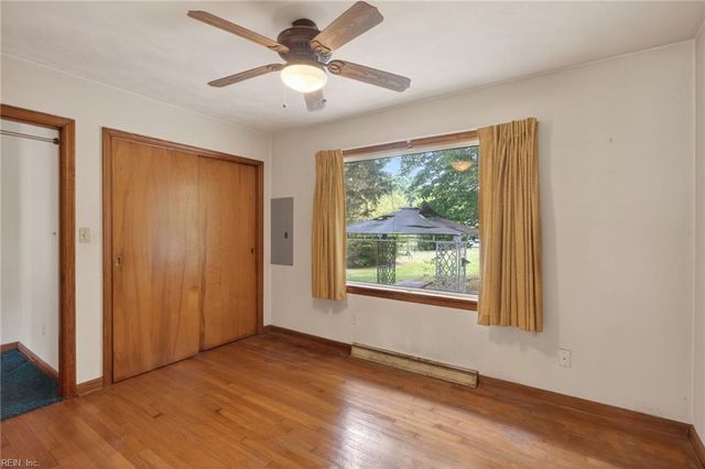 701 Forrest DR, Newport News, VA 23601