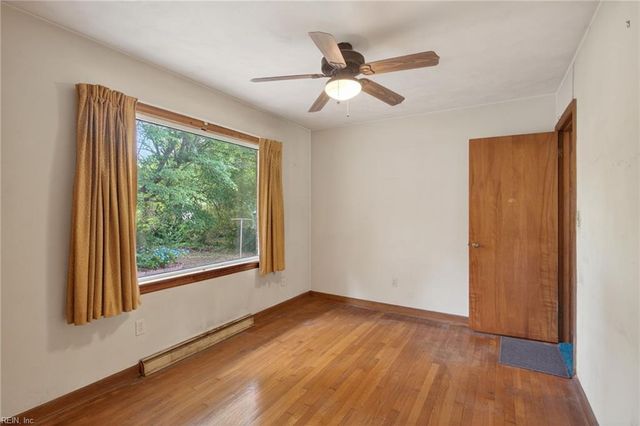 701 Forrest DR, Newport News, VA 23601