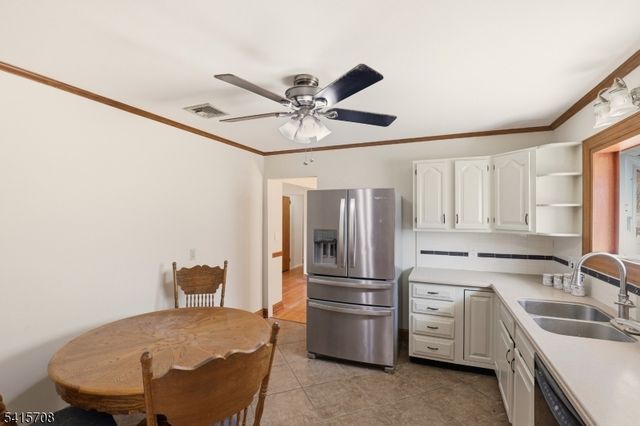 55 Stella Dr, Bridgewater Twp., NJ 08807