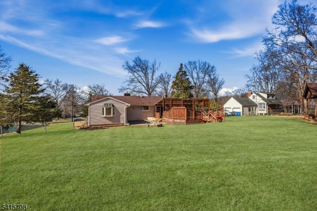 55 Stella Dr, Bridgewater Twp., NJ 08807