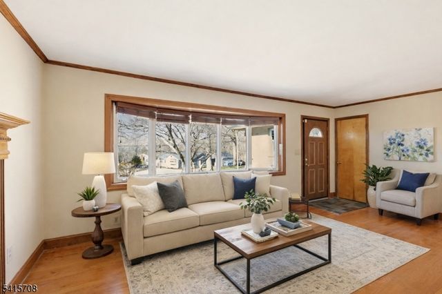 55 Stella Dr, Bridgewater Twp., NJ 08807